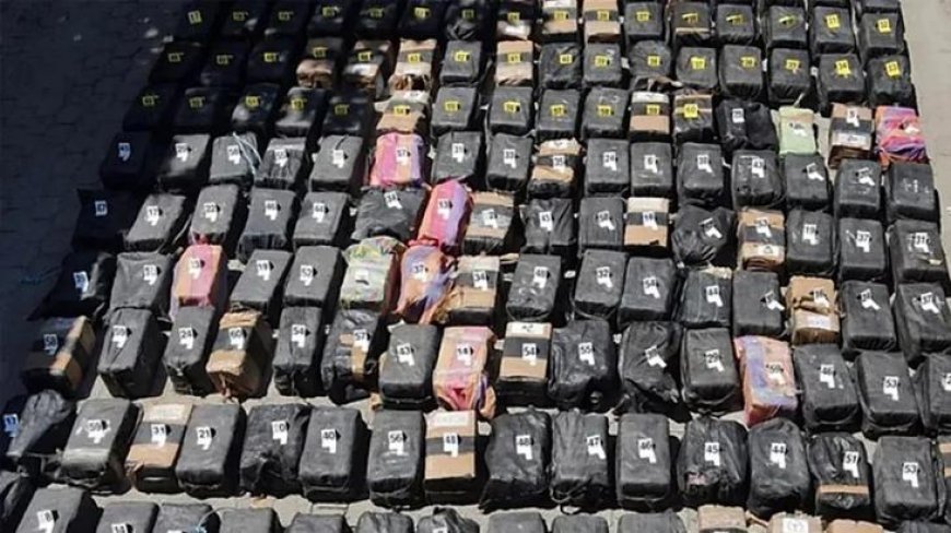 Fransa'da dev uyuşturucu operasyonu! Tam 3.9 ton kokain ele geçirildi