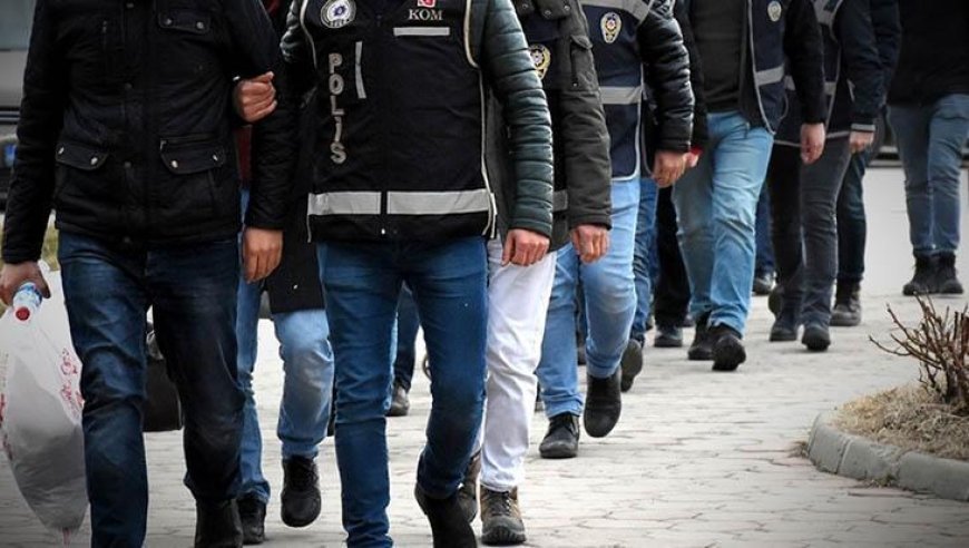 FETÖ'nün gizli kamu yapılanmalarına operasyon: 26 gözaltı