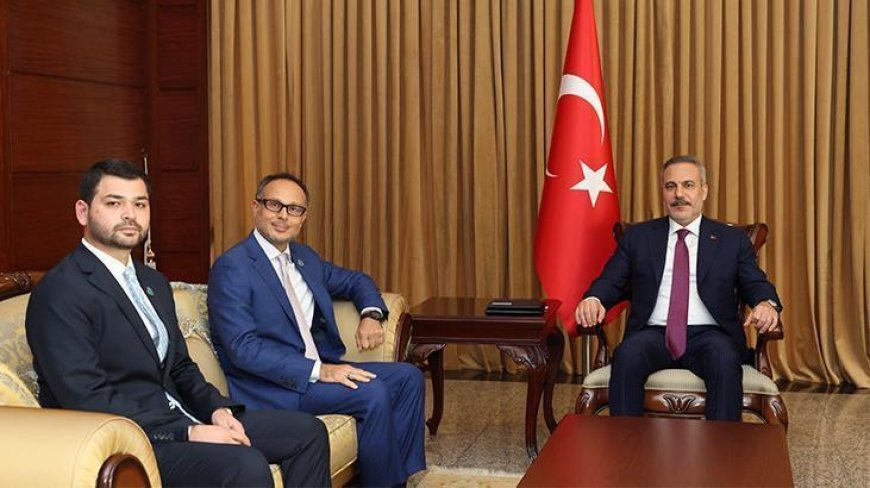 Dışişleri Bakanı Hakan Fidan TÜRKPA Genel Sekreteri Hasan'ı Bakü'de kabul etti