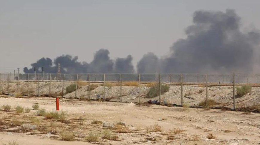Husiler duyurdu! Suudi Arabistan'daki Aramco tesisine balistik füzelerle saldırı