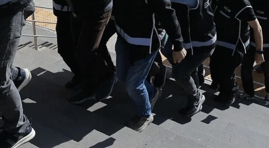 6 aylık takip sonrası ortaya çıktı! 'Atıcı' ve 'Aracı' olarak ayrılan yapı deşifre edildi: 24 ilde operasyon