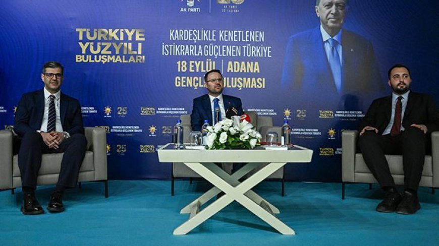 Adalet Bakanı Gürlek, Adana'da gençlerle buluştu