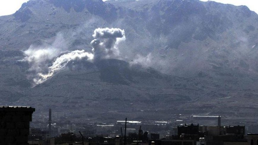 Yemen'deki Husiler, Suudi Arabistan'ın başkenti Riyad'daki bazı noktaları hedef aldı
