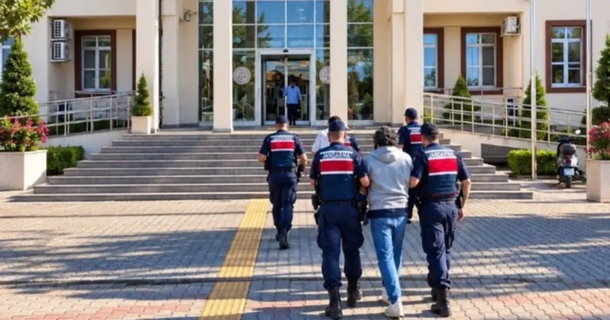 Kendilerini polis olarak tanıtıp vatandaşı dolandırdılar: 2 milyon TL'lik vurgunda 1 kişi tutuklandı