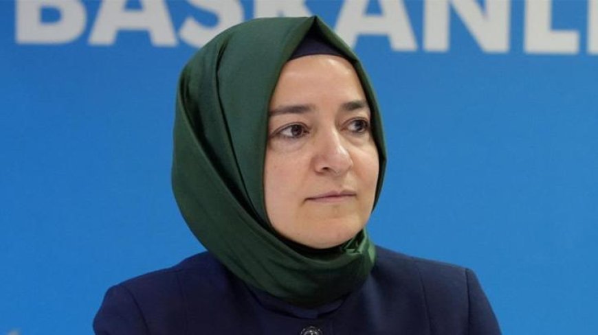 SON DAKİKA: Fatma Betül Sayan Kaya AK Parti'deki tüm görevlerinden istifa etti