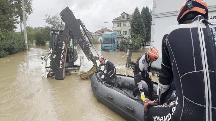 Bakan Çiftçi'den Sakarya'daki selde mahsur kalan 4 kişinin kurtarılmasına ilişkin açıklama