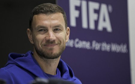 Edin Dzeko milli takıma veda ediyor!