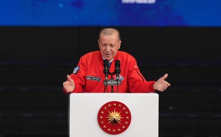 Cumhurbaşkanı Erdoğan: Türkiye'nin geleceği emin ellerde