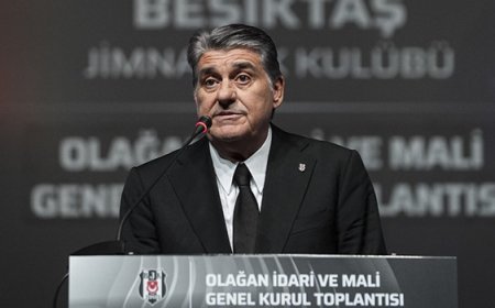 Beşiktaş'ta Serdal Adalı yönetimi ibra edildi!