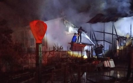 Bolu'da korkutan yangın: Samanlıkta başlayan alevler eve sıçradı