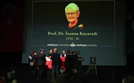 Felsefeci Prof. Dr. İoanna Kuçuradi son yolculuğuna uğurlandı