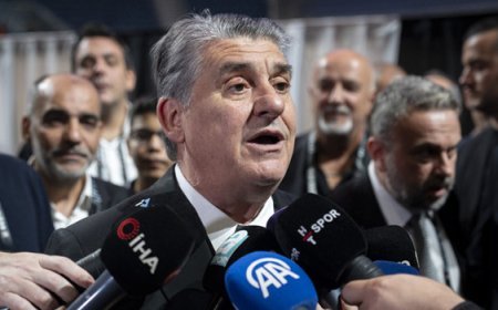 TFF'den Serdal Adalı'ya tebrik!