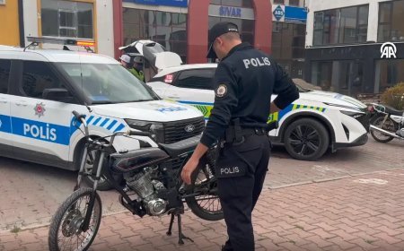 Ehliyetsiz, plakasız, 16 yaşındaki motosiklet sürücüsüne 351 bin lira ceza