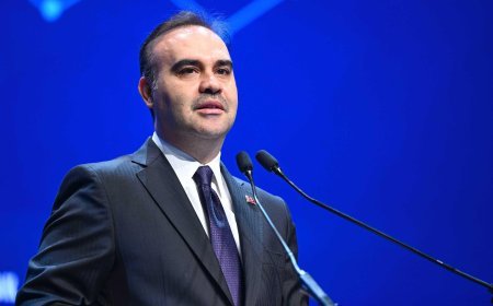 Bakan Kacır IAC 2026'da mevkidaşlarıyla görüştü