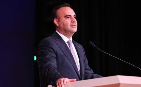 Bakan Kacır: İnsanı merkeze almayan bir teknoloji insanlığın hayrına bir netice üretmez