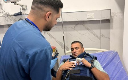 İsrail ordusu, AA foto muhabiri İssam Rimavi'yi plastik mermiyle bacağından yaraladı