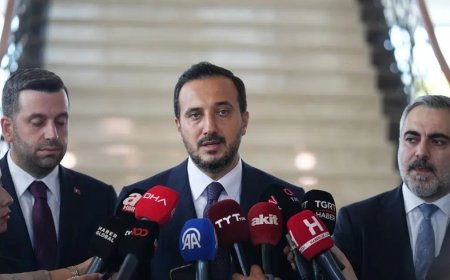 Ataşehir'de belediye AK Parti'ye geçti