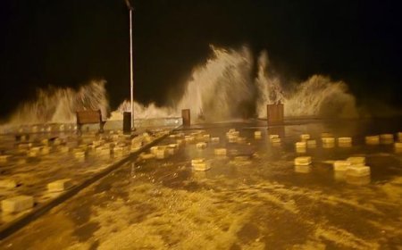 Fırtına ve sağanak Bursa'yı da vurdu! Dev dalgalar taşları yerinden söktü