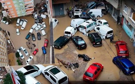 SON DAKİKA: İstanbul'da son durum ne? Sağanak yağış hayatı felç etti! Can kayıpları var