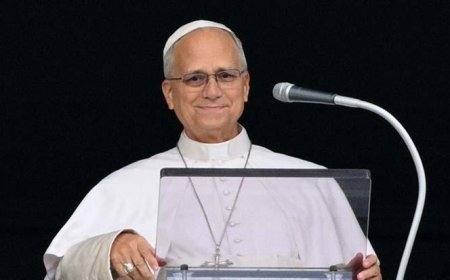 Akciğer kanseri ameliyatı olmuştu: Papa, ilk kez Vatikan'da kalabalığa hitap etti