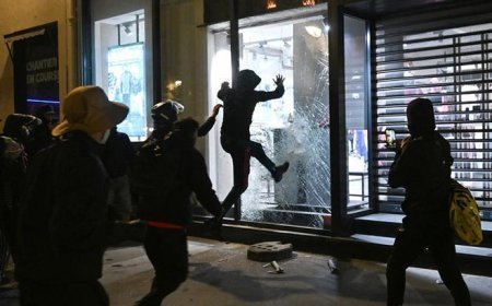Marsilya’da gece yarısından sonra toplanmalar ve protestolar yasaklandı