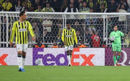 Fenerbahçe, Kadıköy'de kazanmayı unuttu!