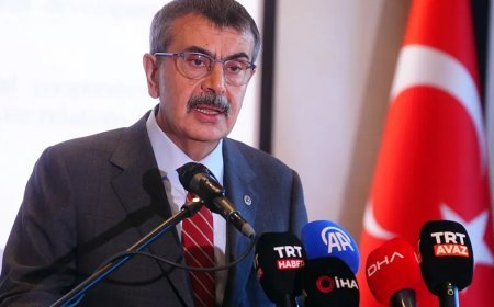 MEB'den Meta'ya dava hazırlığı. Bakan Tekin: İçerikleri çocuğun erişemeyeceği şekle sokun