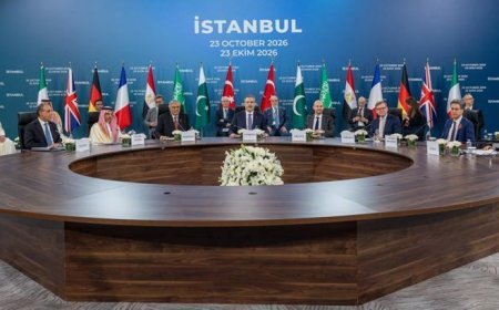 İstanbul'da İtalya'nın da katılımıyla düzenlenen R4+E3 Dışişleri Bakanları Toplantısı başladı
