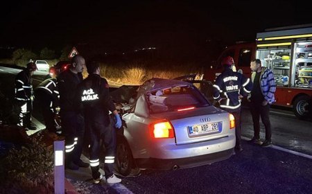 Yer: Nevşehir! TIR'a arkadan çarpan otomobilde 2 ölü