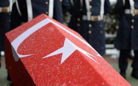 Askeri araç kazasında albay şehit oldu