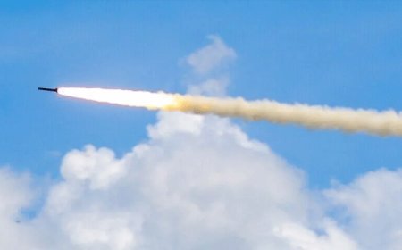 Suudi Arabistan Husilerin fırlattığı 10 balistik füzeyi imha etti