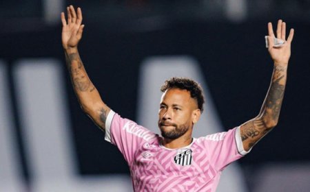 Neymar ağzını kapattı, kırmızı kartı gördü