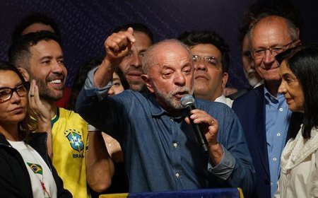 Brezilya'da devlet başkanlığı seçimini Luiz Inacio Lula da Silva kazandı
