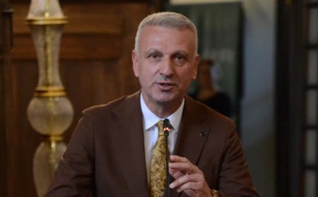 Cumhurbaşkanı Başdanışmanı Oktay Saral görevinden istifa etti