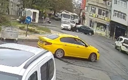 Hafif ticari araçla otomobil çarpıştı: 2 yaşındaki kız yaralandı