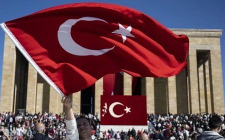 Siyasilerden 29 Ekim Cumhuriyet Bayramı mesajları: 103 yıllık gururla