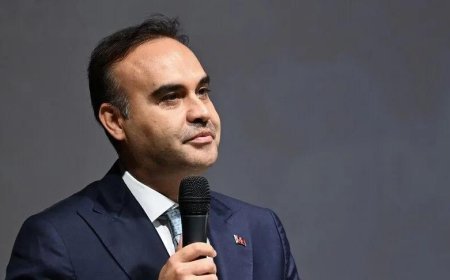 Bakan Kacır'dan 29 Ekim Cumhuriyet Bayramı mesajı