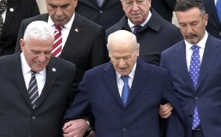 Dervişoğlu, Bahçeli'nin koluna girmesiyle ilgili konuştu: Bugün olsa yine yaparım