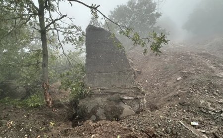 Sakarya'da yol çalışmasında antik yazıtlı taş blok bulundu