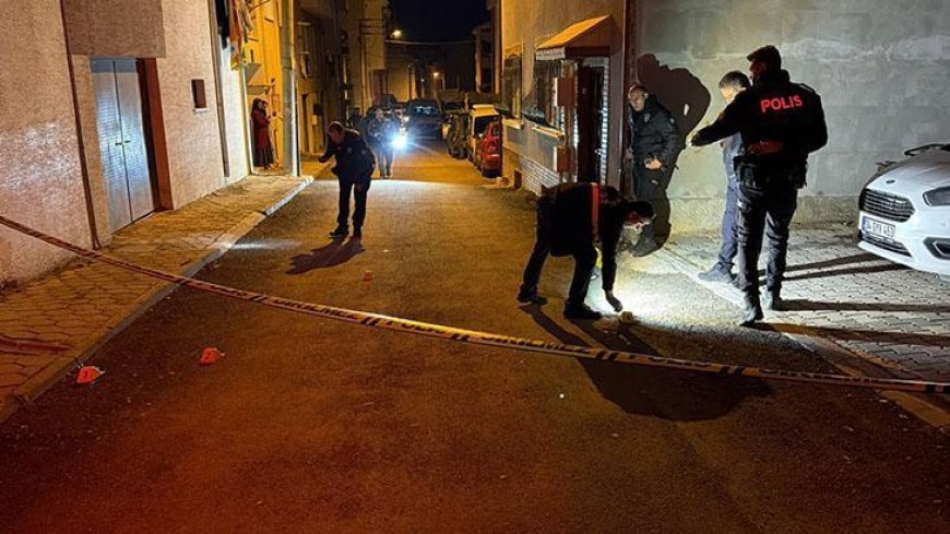 Eskişehir'de kanlı pusu! Husumetlisini evinin önünde silahla yaraladı
