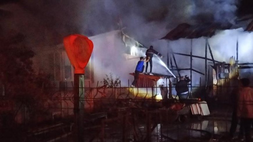 Bolu'da korkutan yangın: Samanlıkta başlayan alevler eve sıçradı