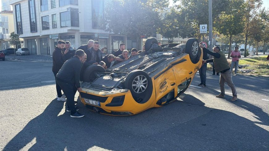 Otomobil ile çarpışan taksi takla attı; 1 yaralı