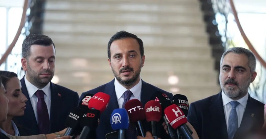 Ataşehir'de belediye AK Parti'ye geçti