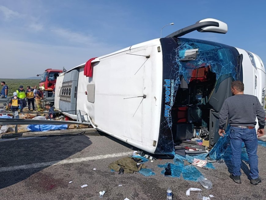 Manisa'da katliam gibi kaza! Can kaybı 11'e yükseldi, 27 yaralı var