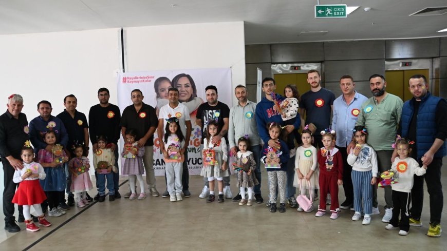 'Baba-Kız' atölyesinde renkli görüntüler