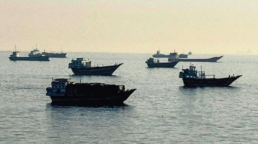 Hürmüz'de sıcak gelişme! Mayına çarpan petrol tankerinde yangın çıktı