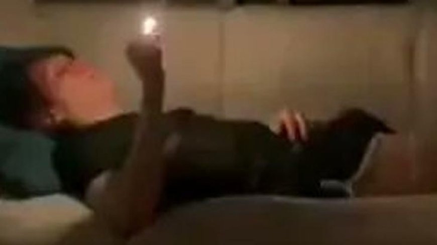 Canlı yayında korkunç son! Herkesin gözü önünde kendini ateşe verdi