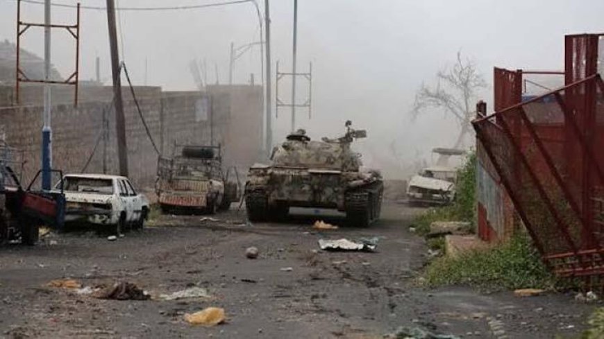 Yemen ordusu duyurdu: Yüzlerce Husi etkisiz hale getirildi