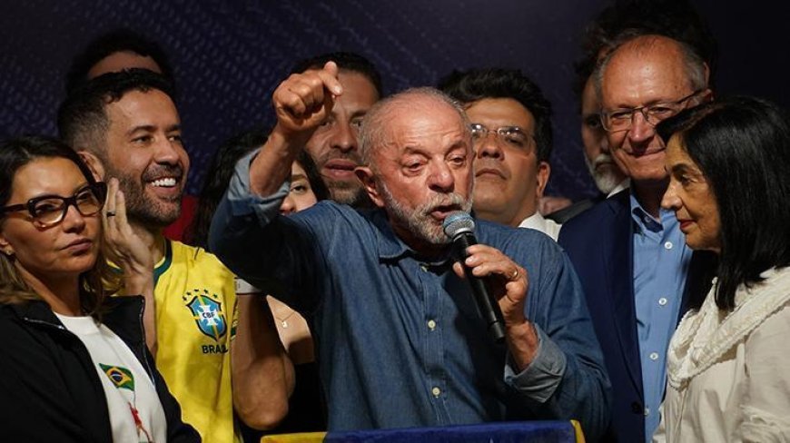Brezilya'da devlet başkanlığı seçimini Luiz Inacio Lula da Silva kazandı
