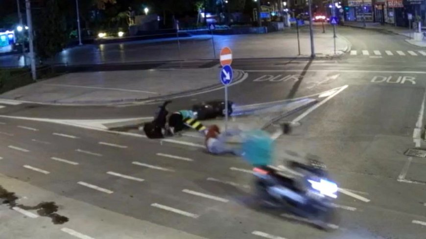 İki motosikletin çarpıştığı kaza kamerada; 3 yaralı